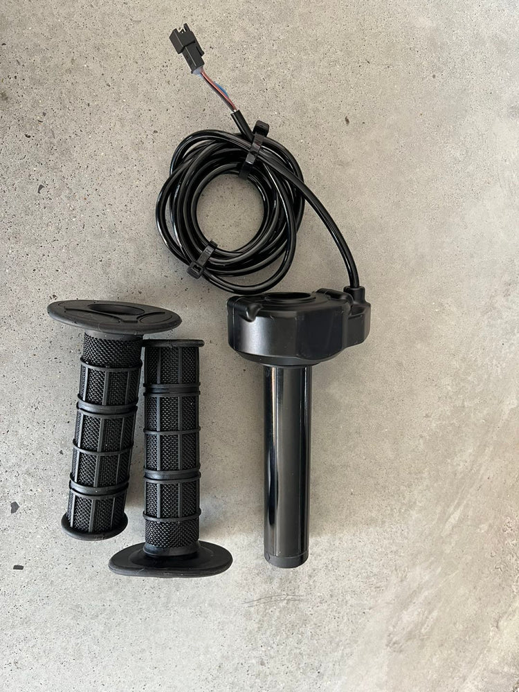 PLUG & PLAY Surron Throttle ::  No mods required!